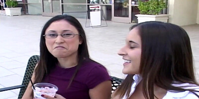 Sakura's chinese cooter gets spread out while her GIRLFRIEND observes