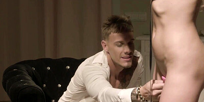 Chris Diamond enjoys to make femmes squeal from gusto while slurping them up in the room