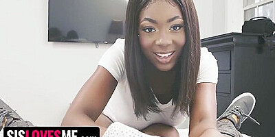 Tori Montana - Innocent Busty Ebony Stepsister Doesnt Wear A Bra At Home To Seduce Her Hung Stepbro