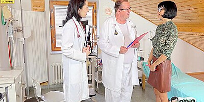 Is Surprised By Perverted Gyno Exam - Candy Scott