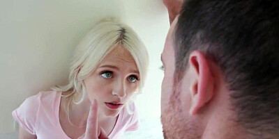 blowjob tiny loud teen seduces a hot daddy dick