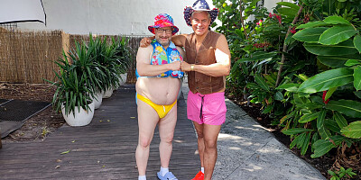 Porno Dan having a steamy hot threesome with two girls