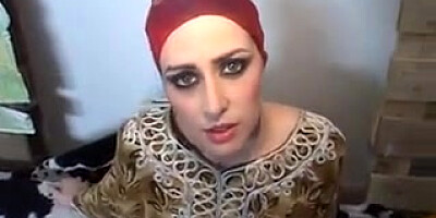 Arab beurette sadia marocaine damsterdam