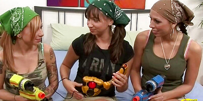 Cleanig up After Outside Fun Turns Into the Best Lesbian Threesome Ever for Hot Brunettes