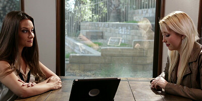 Curvy girls Cassidy Klein and Mia Malkova explore their lesbian side