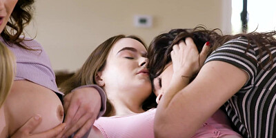 Siri Dahl surprises her stepdaughter Hazel Moore with lesbian foursome