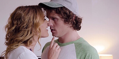 Krissy Lynn catches stepson sniffing her panties