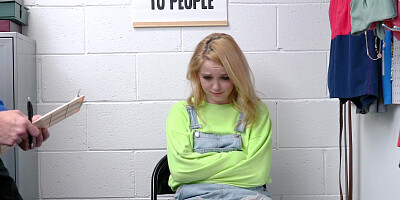 Shoplifter Nikole Nash will do anything to avoid jail