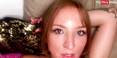 German amateur Sexy Rachel teaches girls how to get their boyfriends' attention - MyDirtyHobby