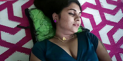 Vaishnavy and Sharun Raj modern dress Boobs romance, Girl boy hot romance, Mallu couple romance video, Indian hot romance
