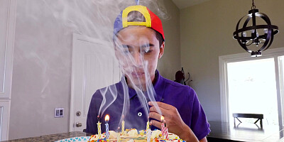 Reagan Foxx gives Juan her sweet pussy on his birthday