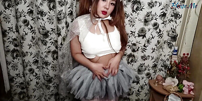 Amateur Cosplay Girl Fucking Herself in Pulled Down Pantyhose