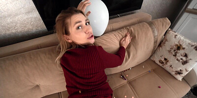 LuxuryMur gets fucked doggystyle in POV