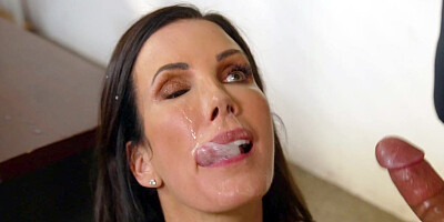 Shay Sights got jizz load in her mouth after pussy fucking