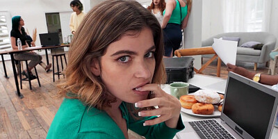 Nicole Rae sucks big cock and gets screwed outdoors