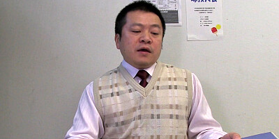 Petite Japanese Sayaka Aishiro blowjob in toilet