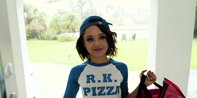 Delivery girl Holly Hendrix ends up getting fucked & creamed by the customer