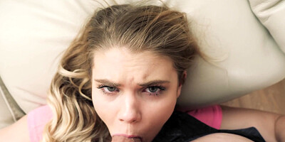 Teen Brooke Karter gets facialed in POV