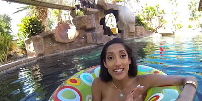 Latin gadget in erotic bikini Chloe Amour is ready for the fuck and oral session