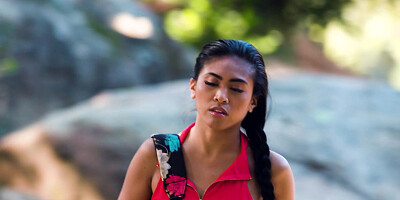 Two curvy girls Ember Snow and Emily Willis repeat the sex course