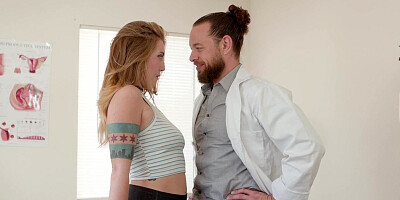 Electra Rayne gets anally fucked by cocky doctor