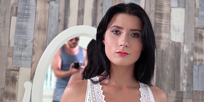 Beautiful Nicole Love screams during intense anal