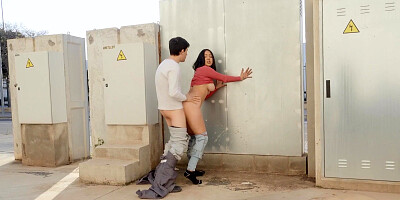 Valeria Valois gets banged by Jordi standing outdoors