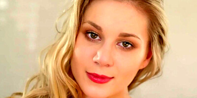 Naughty blonde Candy demonstrates her body