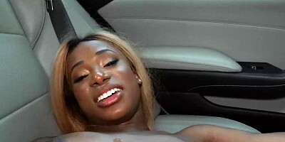 Black babe Kinsley Karter gets fucked in the car