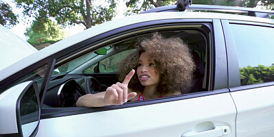 Cecilia Lion on the driver's seat is sucking cock