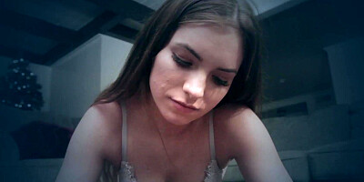 Summer Brooks working on dick with her tongue & soft throat