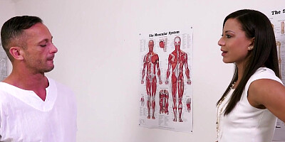 Hottie Cassie Del Isla has a crush on handsome doctor