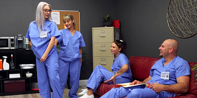 All-natural nurse Skylar Vox passionate sex session