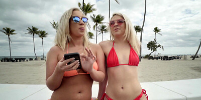 Lesbian couple seduced their sexy taxi driver