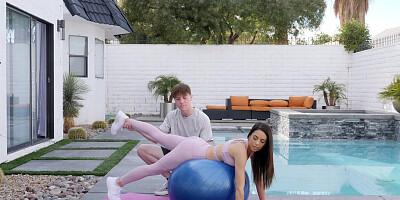 Eva Long gets creampied by her horny trainer