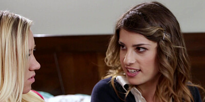 Kristen Scott goes down on Bailey Brooke pussy