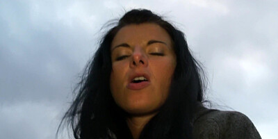 Sandra Scout sucks big beautiful male stick before getting laid