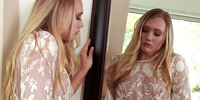 AJ Applegate masturbates in front of a mirror