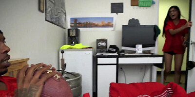 Mia Khalifa creams all over a bbc then cleans it with her mouth