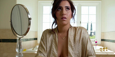 Abella Danger, Riley Reid and their girlfriend fuck in the bedroom