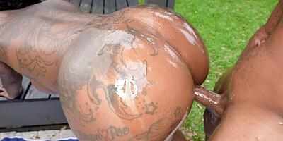 Big booty Gogo Fukme gets fucked by Jay Bangher standing