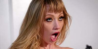 Ivy Wolfe got jizz in her mouth after pussy fucking