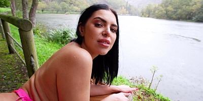 Kira Queen got jizz on her amazing ass after pussy fucking