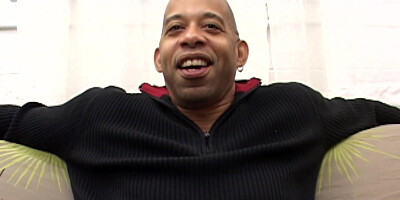 Jennifer Dark brings on the nasty with one hung brotha