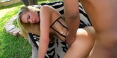 Blonde Ashley Long Fucking Outdoors With Dwayne Cummings