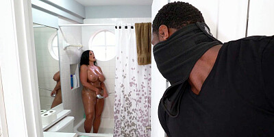 Kailani Kai takes the shower and the black guy in mask spies on her