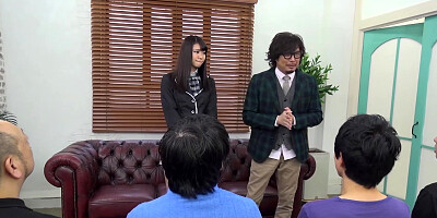 JAVHUB Akubi Yumemi sucking a couple of men