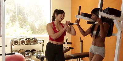 Sarah Banks Mia Li - Personal Trainer