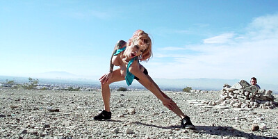 Busty chick Sarah Jessie likes to exercise with her tits out