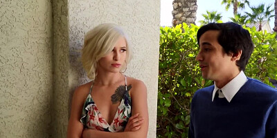 Everything is prepared for foot-fetish so teens and MILFs fuck